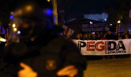 Kitt für die zersplitterte Rechte: Pegida-Kundgebung am 11. März...