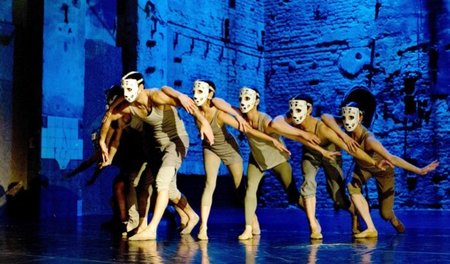 Tänzer des Staatsballetts Berlin sind mittlerweile zu über 90 Pr... Tänzer des Staatsballetts Berlin sind mittlerweile zu über 90 Pr...