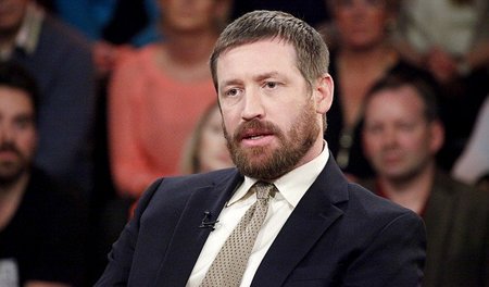 »American Sniper« Garett Reppenhagen berichtet bei Markus Lanz ü...
