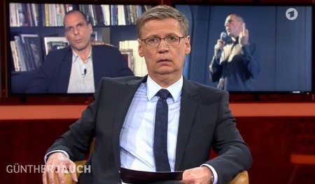 ARD-Moderator Günther Jauch, im Hintergrund Griechenlands Finanz...