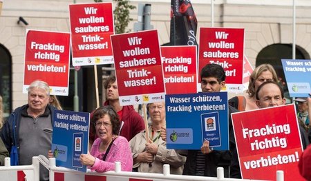 Statt einem Erlaubnis- fordern Umweltschützer, wie hier Ende Sep...