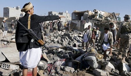 Den zweiten Tag in Folge seien Ziele in der Hauptstadt Sanaa bom...