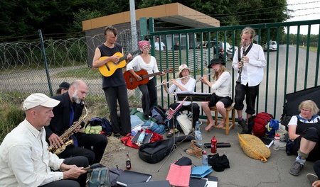 Die Blockade des Fliegerhorstes Büchel hat bereits Tradition: Mu...