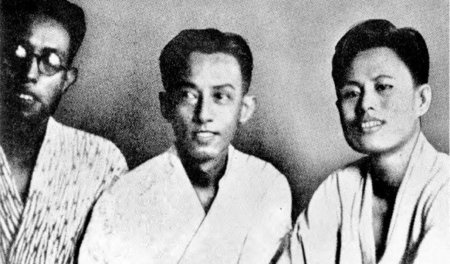 Einige der &quot;Dreißig Kameraden&quot; 1941 in Japan (v. l. n....