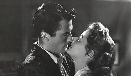 Dr. Edwardes (Gregory Peck), der neue Chefarzt der Nervenklinik,...