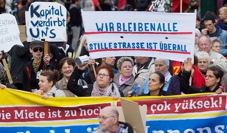 Seit Monaten protestieren Berliner gegen steigende Mieten &ndash...