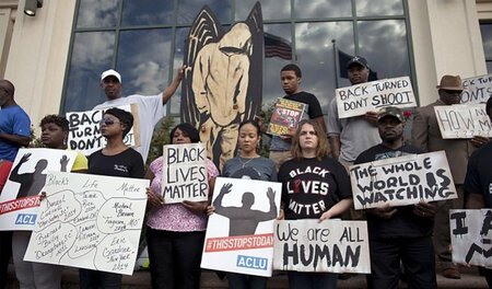 Protest gegen Polizeibrutalität am Mittwoch in North Charleston