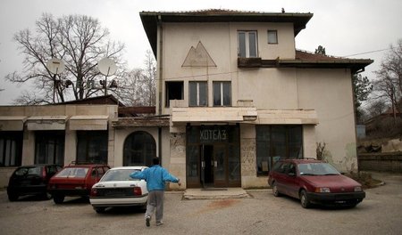 Stiller Boykott: Die neuen kosovarischen Nummernschilder sind an...