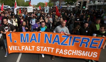 Am 1. Mai vergangenen Jahren stellten sich vielerorts Antifaschi...