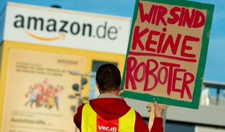 … Wir sind Menschen. Eine linke Politik zur Zukunft der A... … Wir sind Menschen. Eine linke Politik zur Zukunft der A...