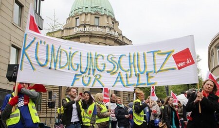 Auch am Montag streikten in Essen noch einmal Beschäftigte der P...