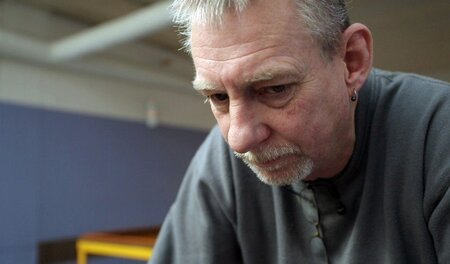 Mindestens fünf Menschen halfen Ralf S., den Mord tagelang zu ve...