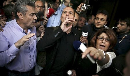 Praktisch entmachtet: Der griechische Finanzminister Yanis Varou...