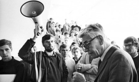 Wolfgang Abendroth (r.) wollte die Sozialdemokratie wieder auf d... Wolfgang Abendroth (r.) wollte die Sozialdemokratie wieder auf d...