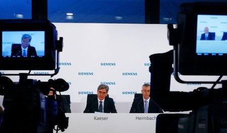 Immer im Blick der Öffentlichkeit: Siemens-Umbauexperte und Vors...