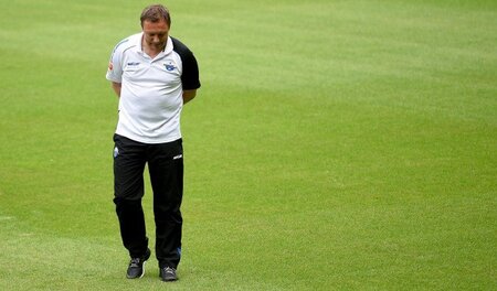 Trauriger Saisonausklang. Paderborns Trainer Andre Breitenreiter...
