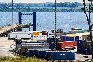 Stillstand im Lübecker Hafen Stillstand im Lübecker Hafen