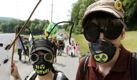 »Du drinnen, wir draussen«: Der Kampf gegen den Atomstaat geht w...