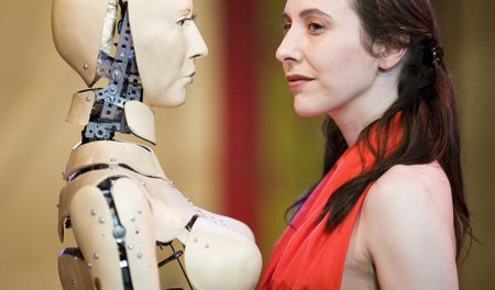 Fragen des Mensch-oder-Maschine-Seins werden auch in dem Musical...