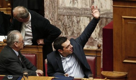 G. M. Tamás: »Man sollte nicht demokratische Illusionen mit eine...