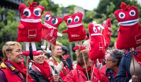 Große Aufmerksamkeit, wenig Zuspruch beim Tarifkontrahenten: Str...