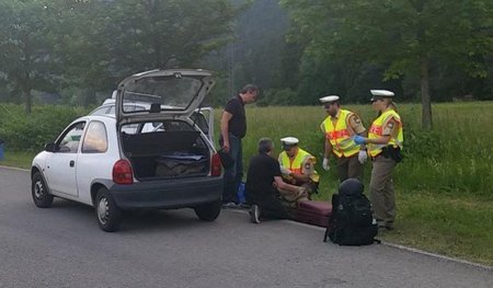 Dieses Bild wollte die Polizei eigentlich verhindern: Razzia bei...