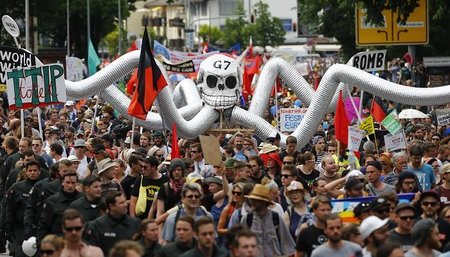 Bunte, friedliche Demonstration am Samstag in Garmisch-Partenkir...