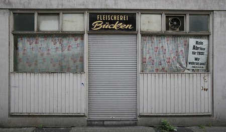 Kein Einkommen, kein Geld zum Einkaufen: Tristesse in Duisburg-B...