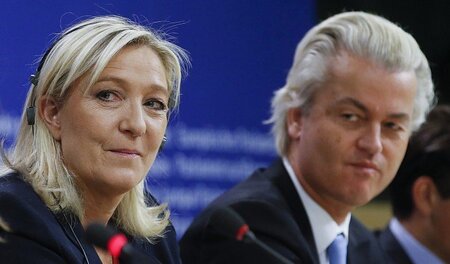 Eine Fraktion, zwei Gesichter: Die FN-Vorsitzende Marine Le Pen ...