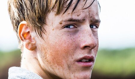 Like a motherless child: Wolfgang (Louis Hofmann) Like a motherless child: Wolfgang (Louis Hofmann)