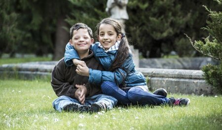 »Wir gehören zusammen« – die Zwillinge Juns und Selin »Wir gehören zusammen« – die Zwillinge Juns und Selin