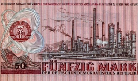 Eigene Währung, eigene Industrie, eigene Wirtschaftsordnung, eig...