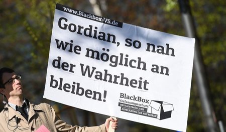 Gordian Meyer-Plath, einstiger V-Mann-Führer, jetzt Verfassungss...