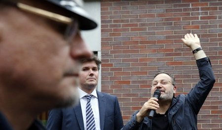 Am Tag der Freilassung: Der Journalist Ahmed Mansour am 22. Juni...