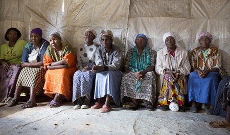 Kursteilnehmerinnen in Korogocho-Slum der kenianischen Haupstadt...