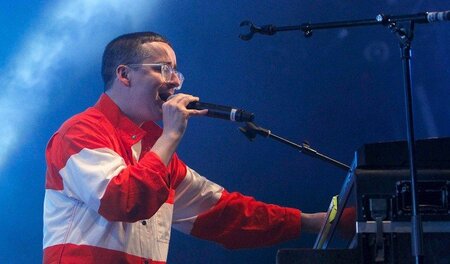»Betörend knabenhafte Stimme«: Alexis Taylor
