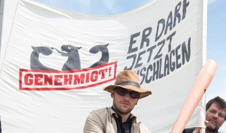 Protest gegen die neuen Befugnisse des Verfassungsschutzes am 8....