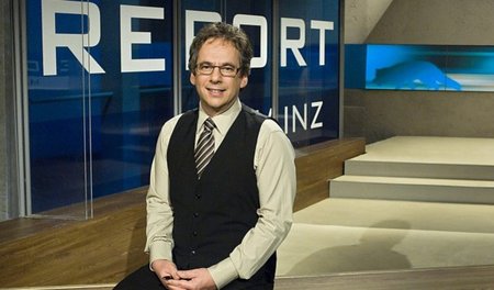 Bei der ARD muss sich »Report Mainz« die zwei Sendeplätze a 30 M... Bei der ARD muss sich »Report Mainz« die zwei Sendeplätze a 30 M...