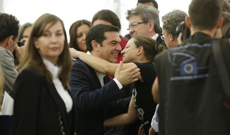 Griechenlands Ministerpräsident Alexis Tsipras wurde am Mittwoch... Griechenlands Ministerpräsident Alexis Tsipras wurde am Mittwoch...
