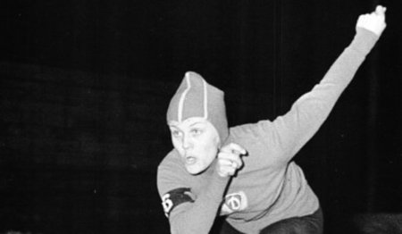 DDR-Eisschnelläuferin Helga Haase (Berlin, 4. Januar 1967) DDR-Eisschnelläuferin Helga Haase (Berlin, 4. Januar 1967)