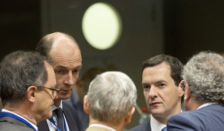 »Die Euro-Zone muss ihre Rechnungen selber zahlen«: Der britisch... »Die Euro-Zone muss ihre Rechnungen selber zahlen«: Der britisch...