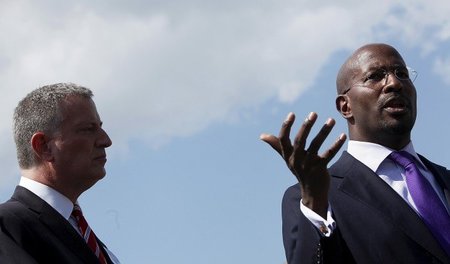 US-Menschenrechtsaktivist Van Jones (r.)