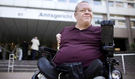 Andreas Meyer, Vorsitzender des Bundes Contergangeschädigter und...