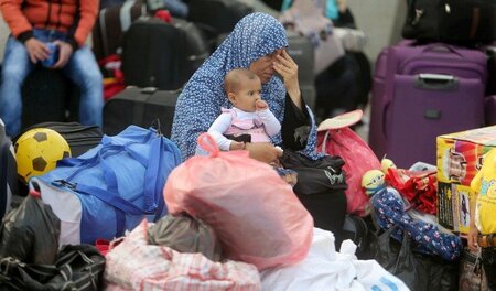 Der von Palästinensern bewohnte Gazastreifen ist von der Außenwe...