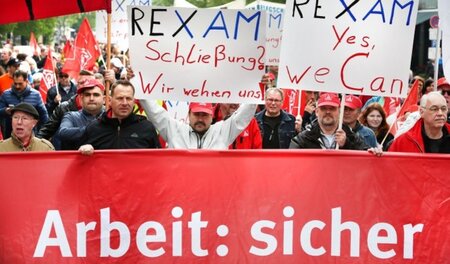 Die Rexam-Arbeiter haben gekämpft. Ob sie weiter produzieren dür...