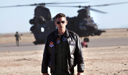 Air-Force-Pilot Thomas Egan sitzt nicht mehr im Cockpit, sondern... Air-Force-Pilot Thomas Egan sitzt nicht mehr im Cockpit, sondern...