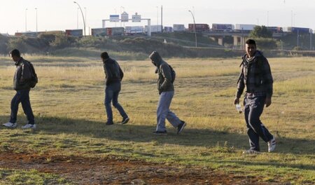 Migranten am Mittwoch in Calais