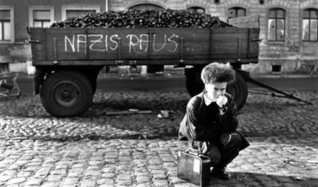 Leipzig 1990: »Woher kommt die Gewalt?« – »Von dem was hier pass...
