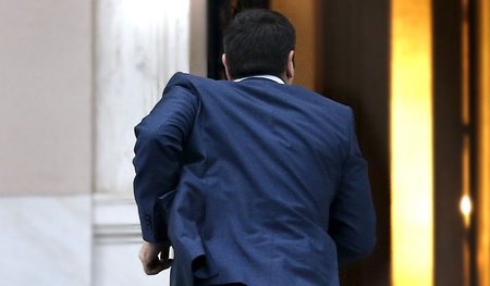 Beeilung, Premierminister: Tsipras bleiben noch ein, zwei Monate...