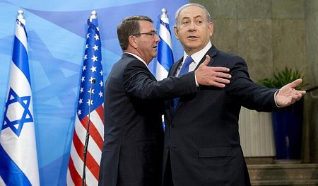 Richtungsstreit: Israels Premier Benjamin Netanjahu (rechts) wil...